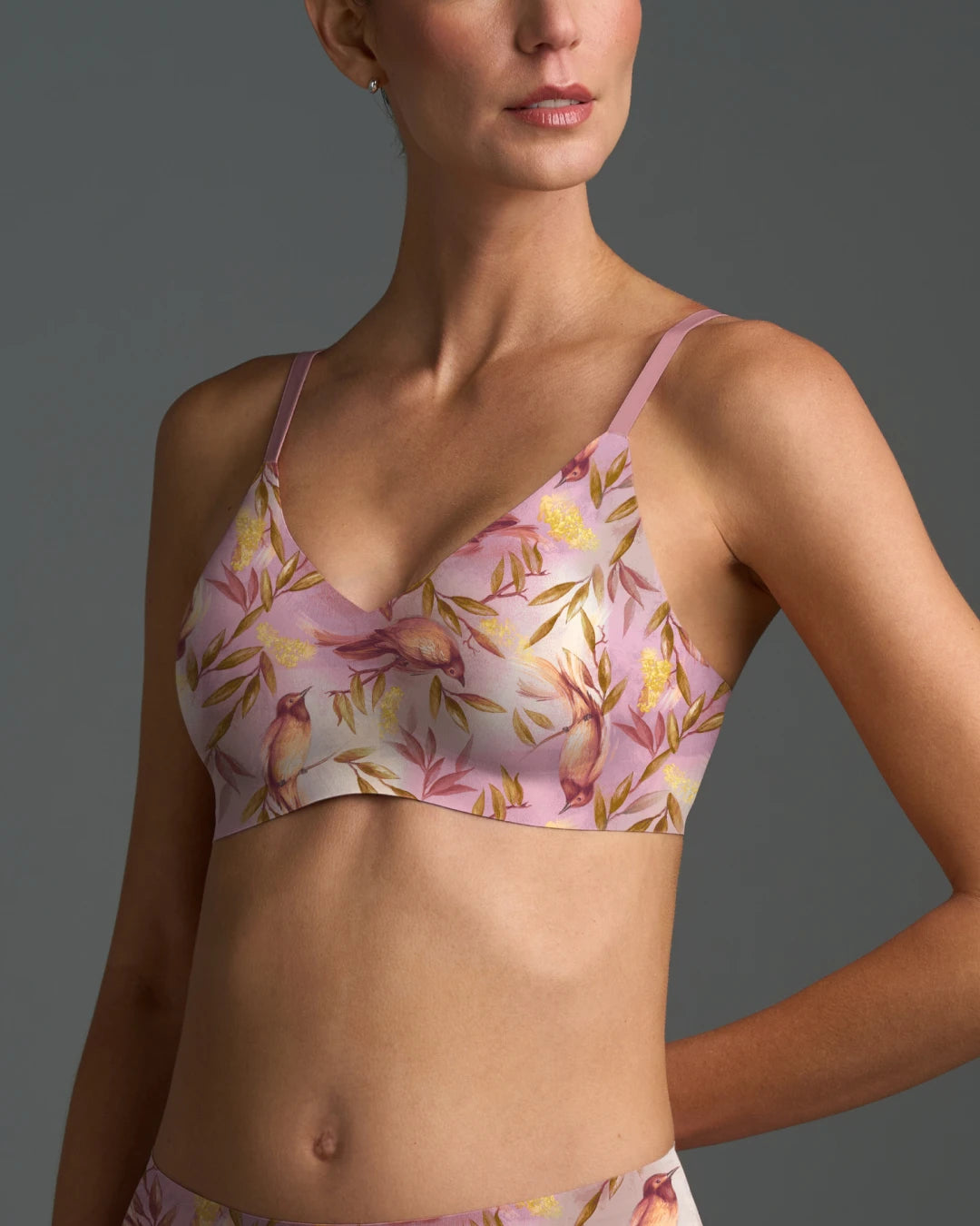 Floret Relief Bra